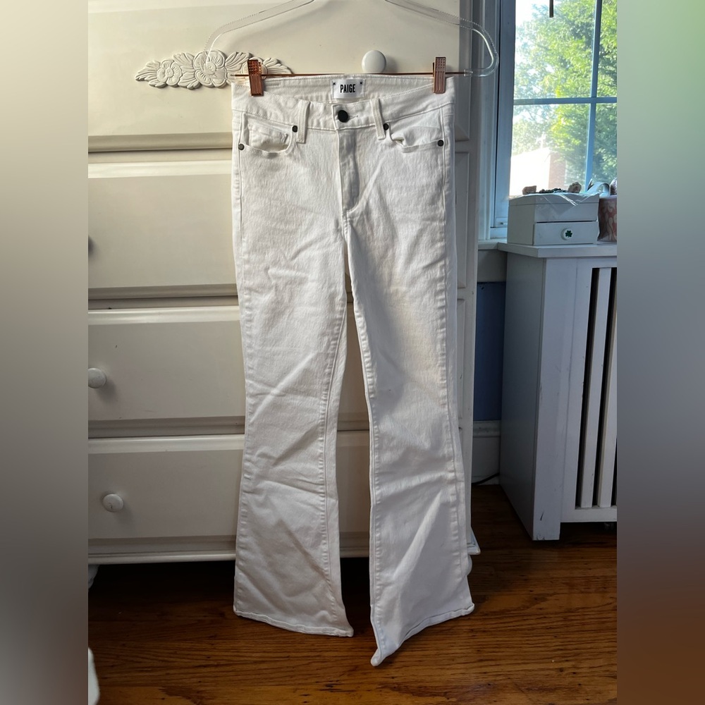 White Paige High Rise Bell Canyon Jeans size 25